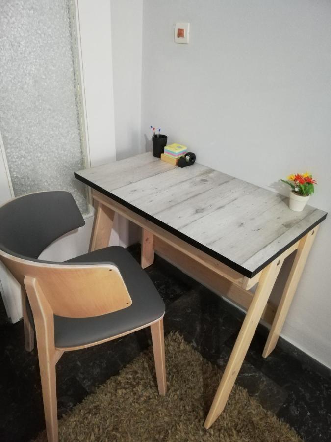 Roulas House κέντρο σεπόλια μετρο * Atény